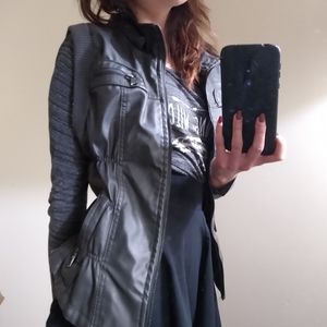 GiSono by Cavalini casual faux leather Vest